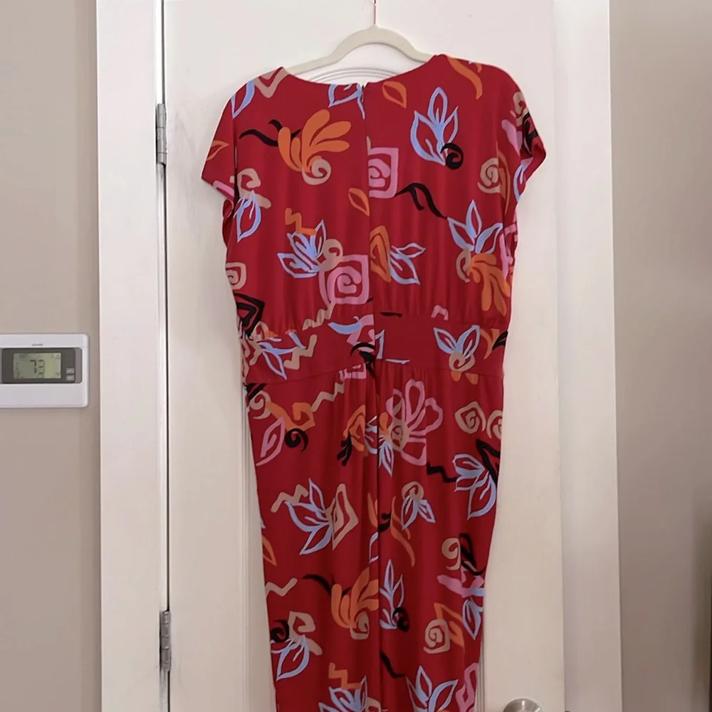 LAST CHANCE Donna Morgan size 14 NWOT print red stretch dress - Picture 4 of 4